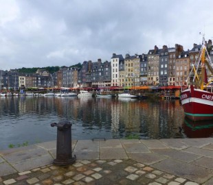 Beautifull Honfleur..France..but with weird happenings!!